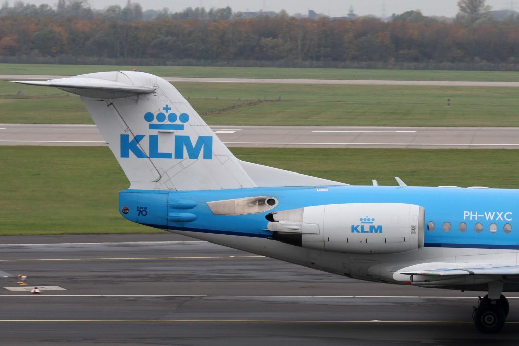 KLM cityhopper, PH-WXC, Fokker, 70 (Seitenleitwerk/Tail), 10.11.2012, DUS-EDDL, Dsseldorf, Germany 