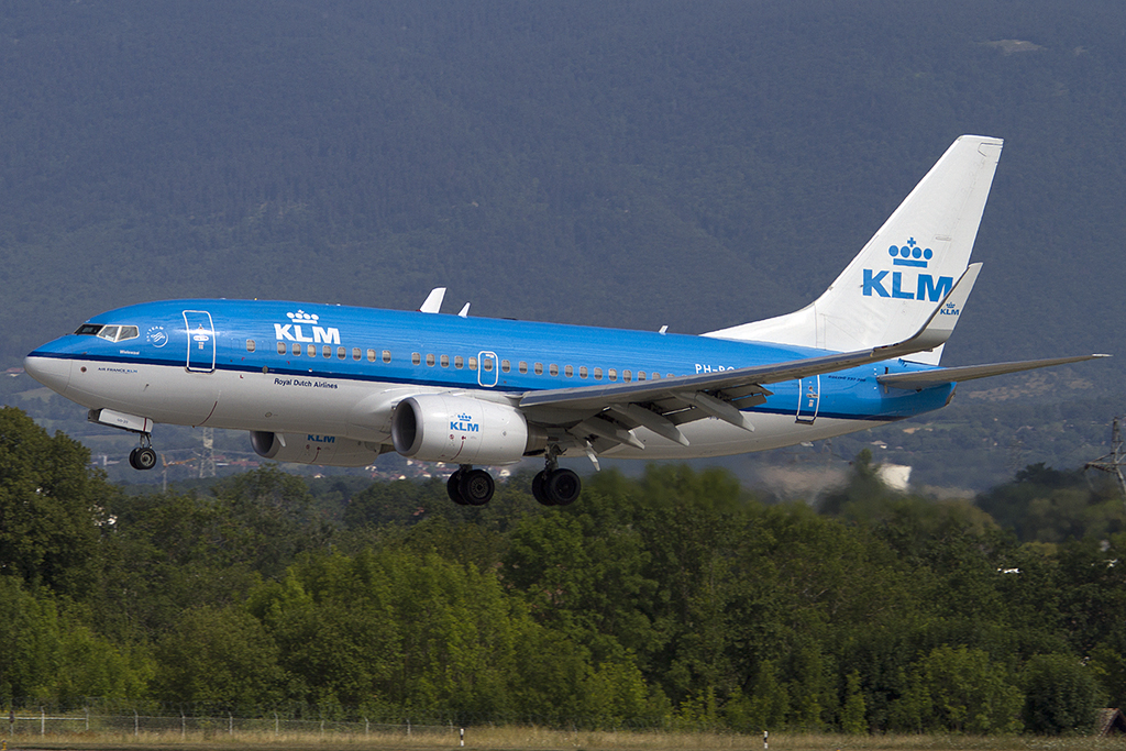 KLM, PH-BGQ, Boeing, B737-7K2, 04.08.2012, GVA, Geneve, Switzerland 




