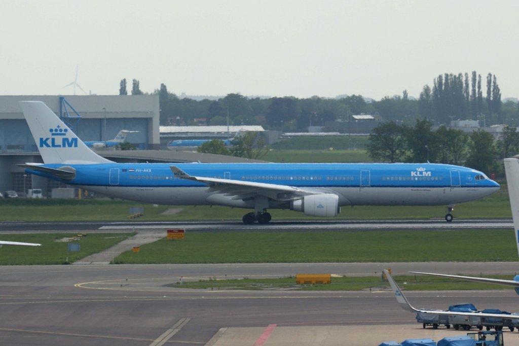 KLM Royal Dutch Airlines, PH-AKB  Piazza Navona - Roma , Airbus, A 330-300, 25.05.2012, AMS-EHAM, Amsterdam (Schiphol), Niederlande 