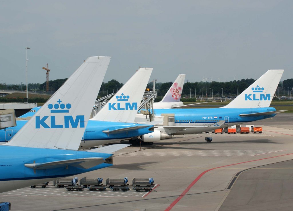 KLM Royal Dutch Airlines, PH-BFE  Melbourne , Boeing 747-400 M, 2010.06.26, AMS-EHAM, Amsterdam (Schiphol), Niederlande