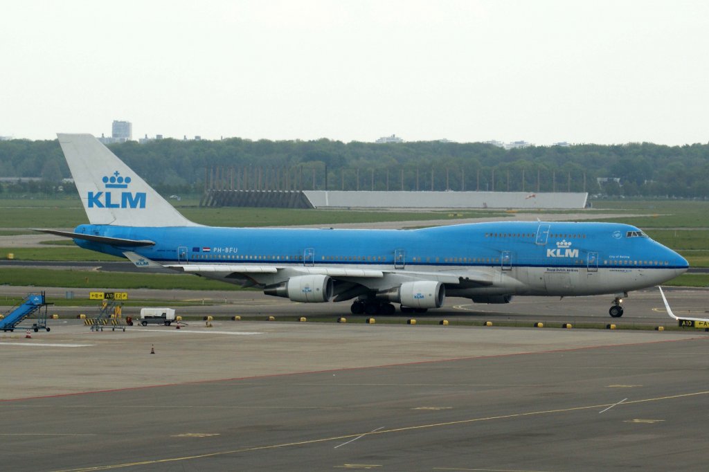 KLM Royal Dutch Airlines, PH-BFU  Beijing - City of Beijing , Boeing, 747-400 M, 25.05.2012, AMS-EHAM, Amsterdam (Schiphol), Niederlande 