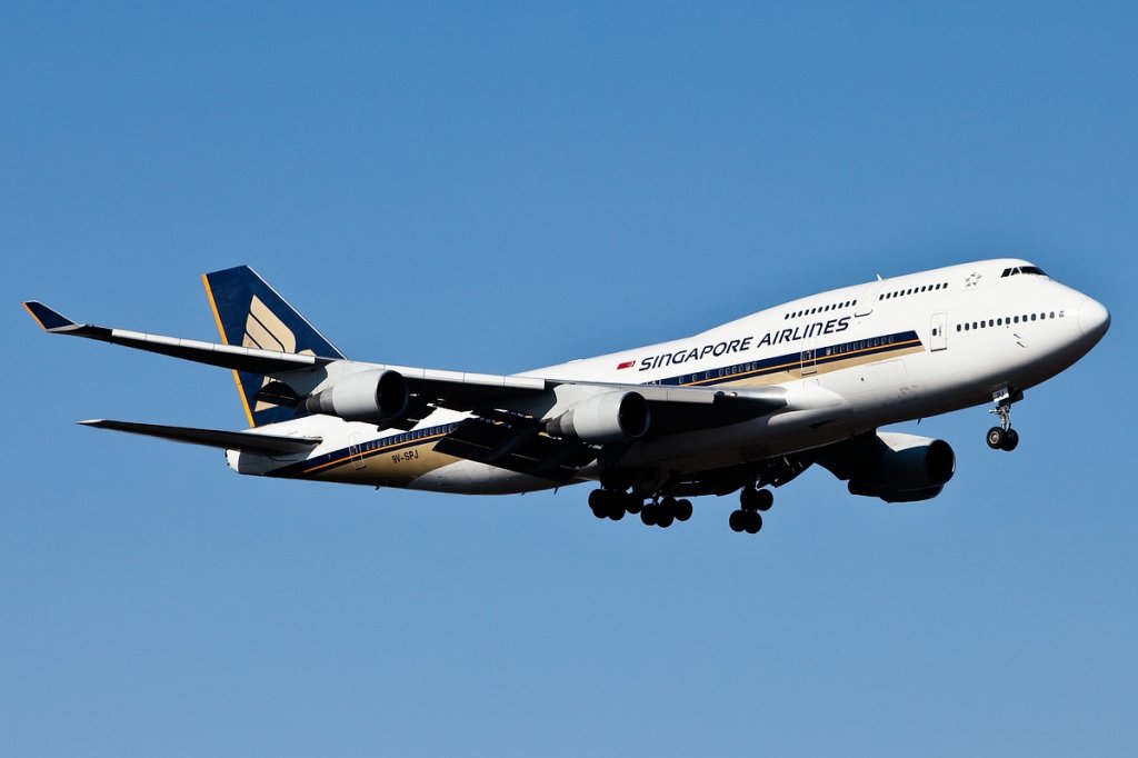 Landung B747/Singapore Airlines/Frankfurt/Fra/07.03.2010.