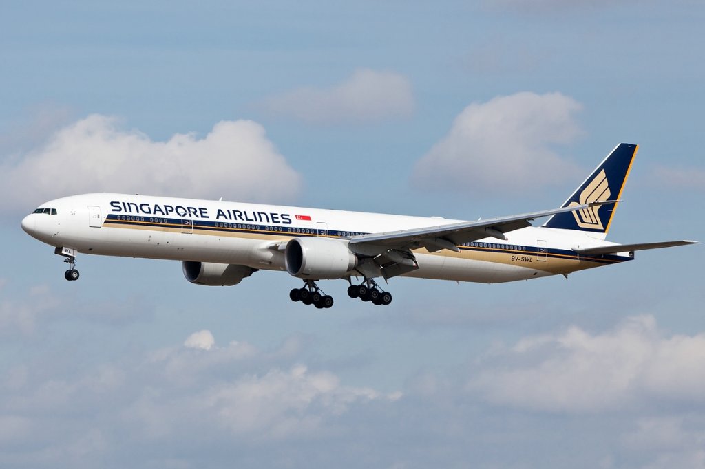 Landung B777/Singapore Airlines/MUC/Mnchen/02.04.2010.