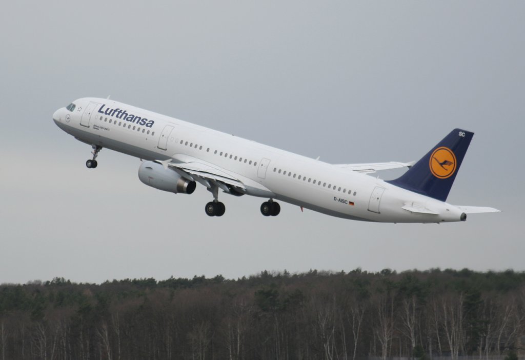 Lufthansa A 321-231 D-AISC  Speyer  beim Start in Berlin-Tegel am 27.02.2010