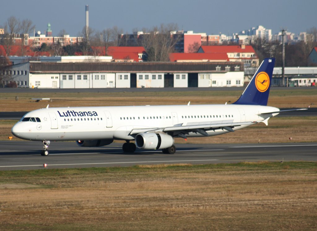 Lufthansa A 321-231 D-AISN   Gppingen   nach der Landung in Berlin-Tegel am 21.11.2009