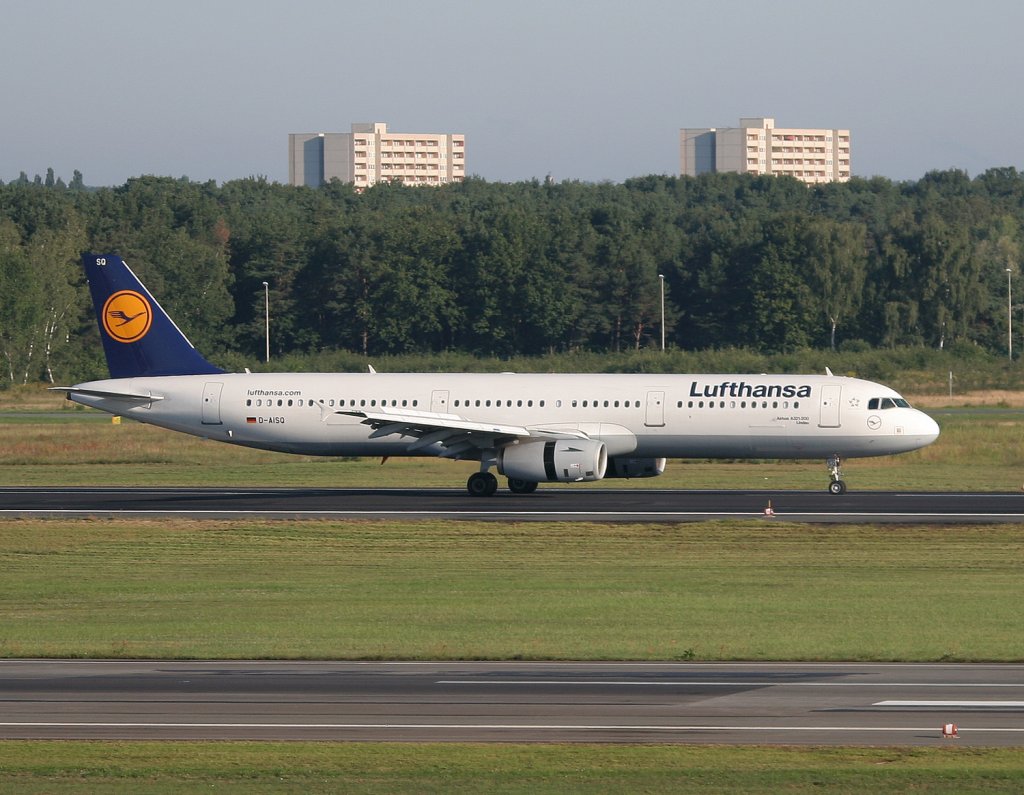 Lufthansa A 321-231 D-AISQ  Lindau  nach der Landung in Berlin-Tegel am 05.09.2010