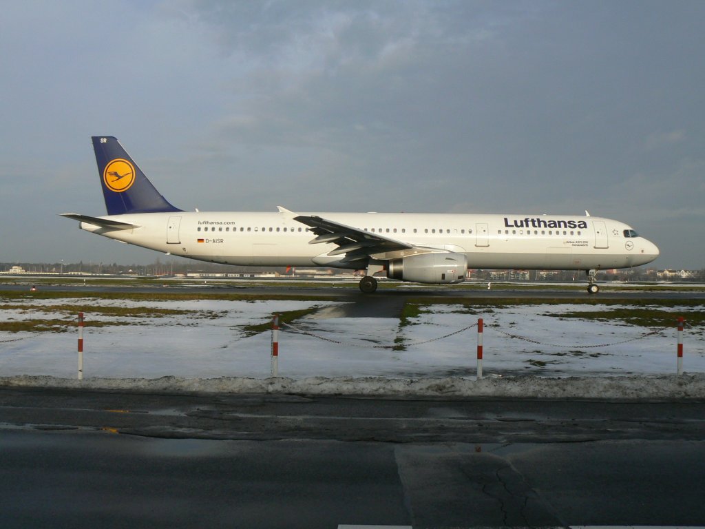 Lufthansa A 321-231 D-AISR  Donauwrth  am 08.01.2011 auf dem Flughafen Berlin-Tegel