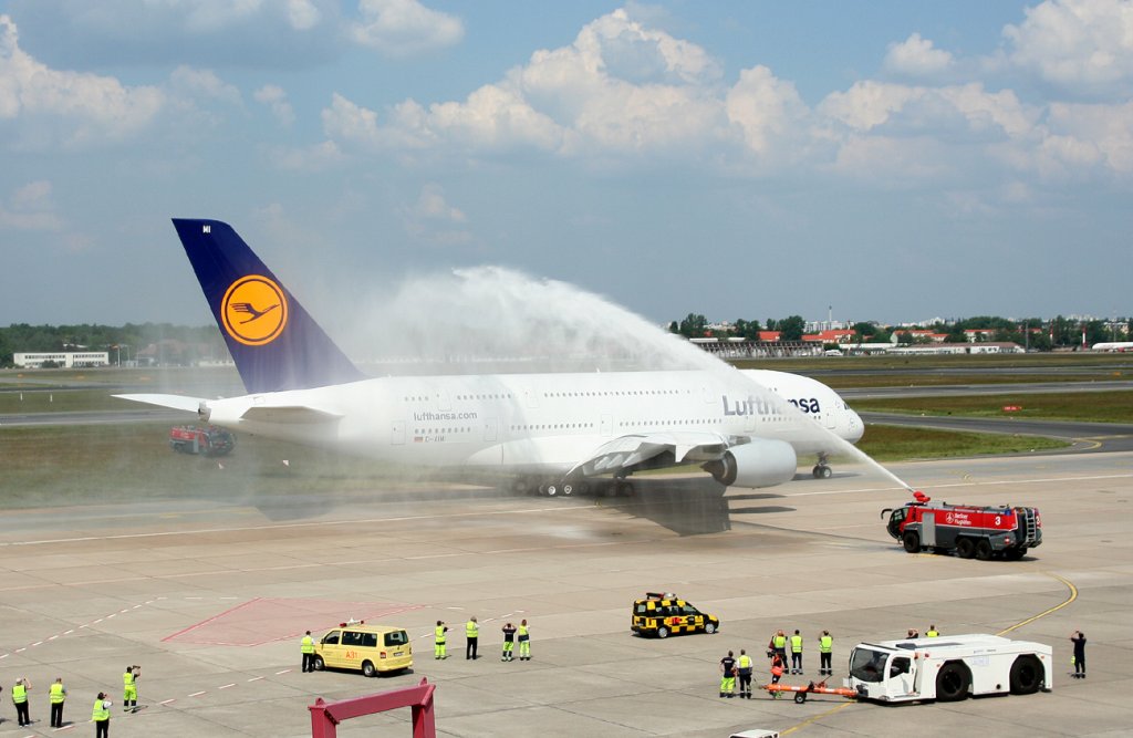 Lufthansa A 380-841 D-AIMI  Berlin , Berlin-Tegel, 22.05.2012