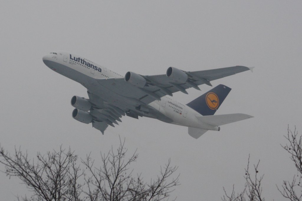 Lufthansa 
Airbus A380-841 
D-AIMC 
Frankfurt am Main
04.01.11