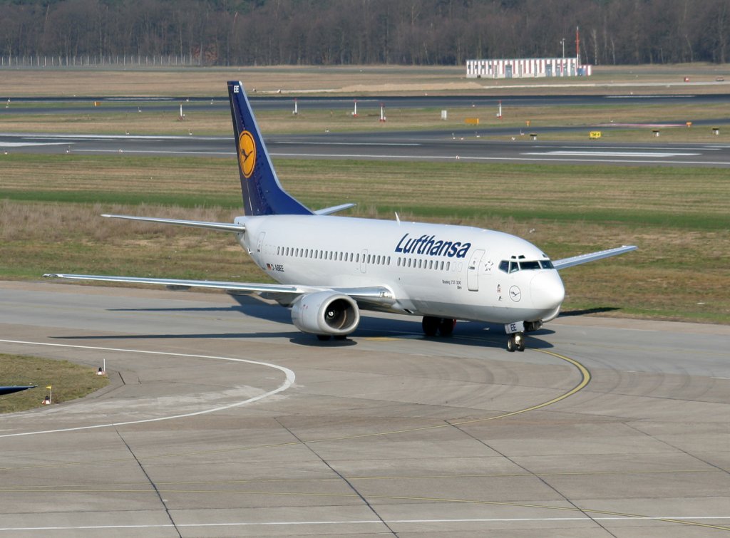 Lufthansa B 737-330 D-ABEE  Ulm  bei der Ankunft in Berlin-Tegel am 02.04.2010