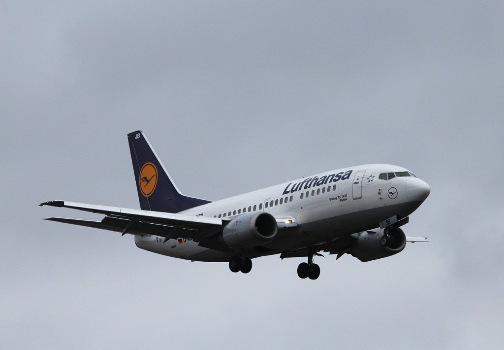 Lufthansa B 737-530 D-ABJB   Rheine  bei der Landung in Berlin-Tegel am 03.03.2013
