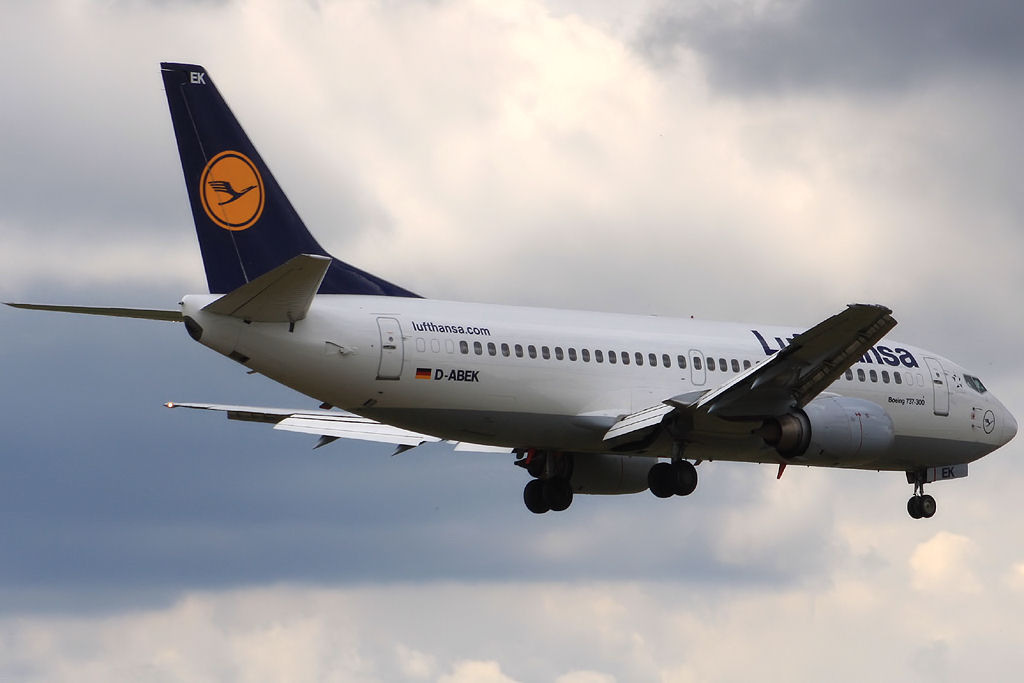 Lufthansa 
Boeing 737-330 
D-ABEK 
TXL Berlin [Tegel], Germany
18.06.11