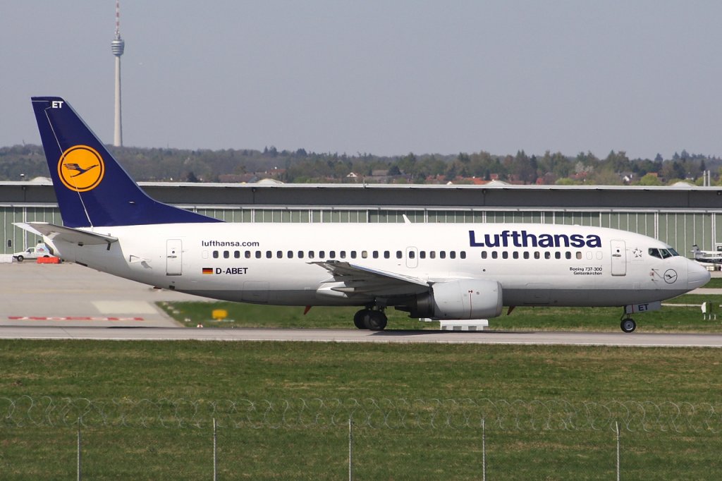 Lufthansa 
Boeing 737-330 
D-ABET 
STR Stuttgart [Echterdingen], Germany
09.04.11