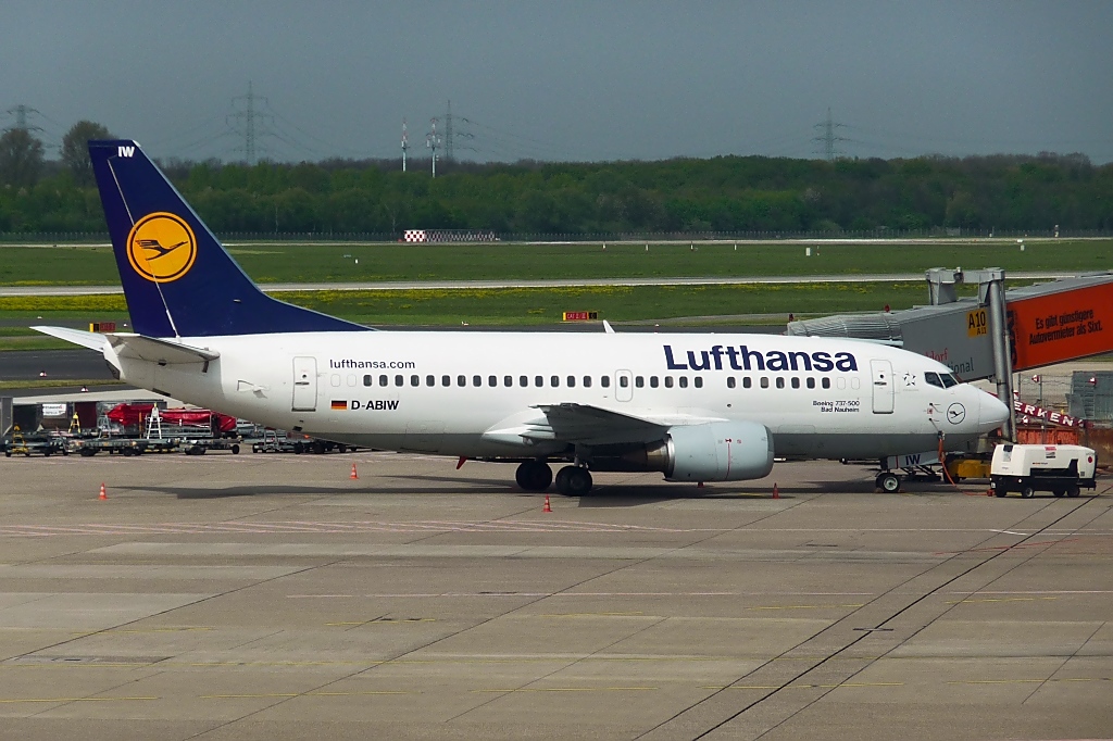 Lufthansa Boeing 737-530, D-ABIW,  Bad Nauheim  in DUS, 28.4.12