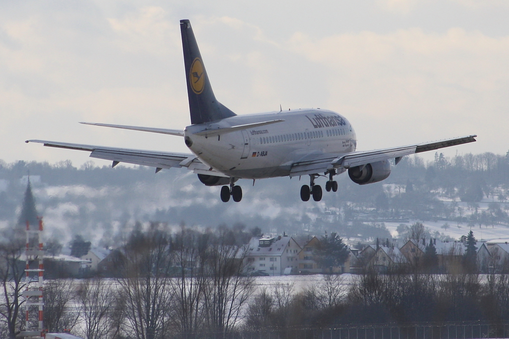 Lufthansa 
Boeing 737-530 
D-ABJA 
Stuttgart 
18.12.10