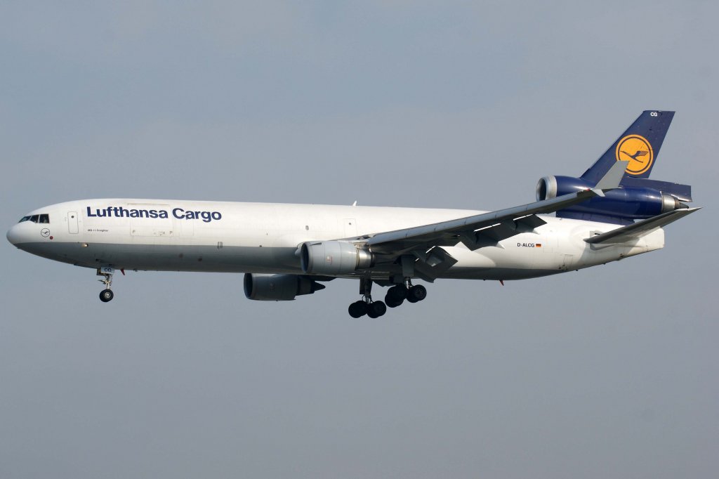 Lufthansa (Cargo), D-ALCG, Boeing (McDonnell-Douglas) MD-11 F, 13.04.2012, FRA-EDDF, Frankfurt, Germany