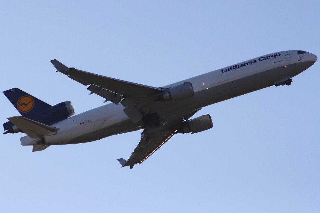 Lufthansa Cargo 
McDonnell Douglas MD-11F 
D-ALCA 
FKB Karlsruhe/Baden-Baden, Germany
07.03.11
