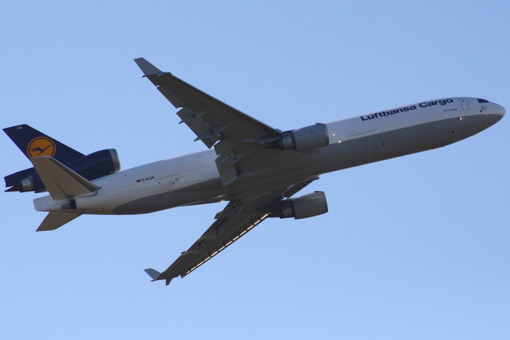 Lufthansa Cargo 
McDonnell Douglas MD-11F 
D-ALCA 
FKB Karlsruhe/Baden-Baden, Germany
07.03.11
