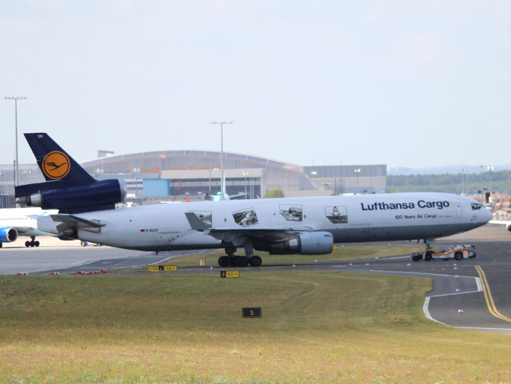 Lufthansa Cargo MD-11F D-ALCC am 16.08.2012 auf dem Flughafen Frankfurt am Main