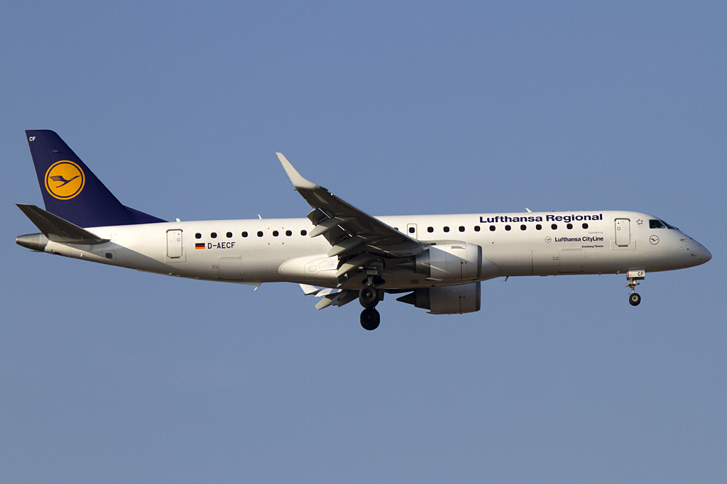 Lufthansa - City Line, D-AECF, Embraer, ERJ-190, 16.02.2011, FRA, Frankfurt, Germany 




