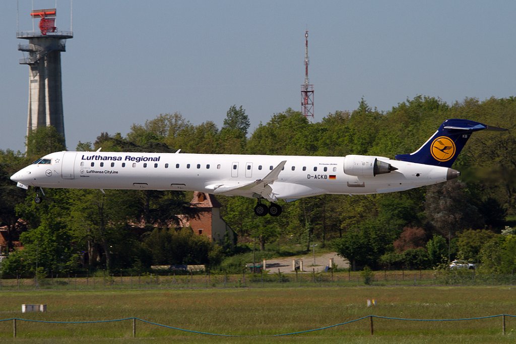 Lufthansa - CityLine, D-ACKB, Bombardier, CRJ-900, 09.05.2012, TLS, Toulouse, France



