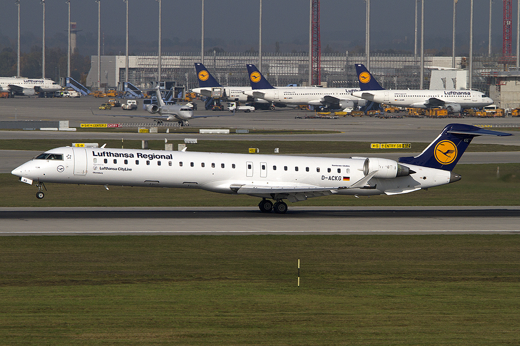 Lufthansa - CityLine, D-ACKG, Bombardier, CRJ-900, 25.10.2012, MUC, Mnchen, Germany 



