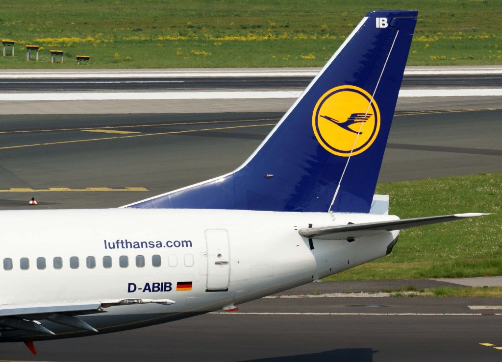Lufthansa, D-ABIB, Boeing 737-500  Esslingen  (Seitenleitwerk/Tail), 29.04.2011, DUS-EDDL, Dsseldorf, Germany 

