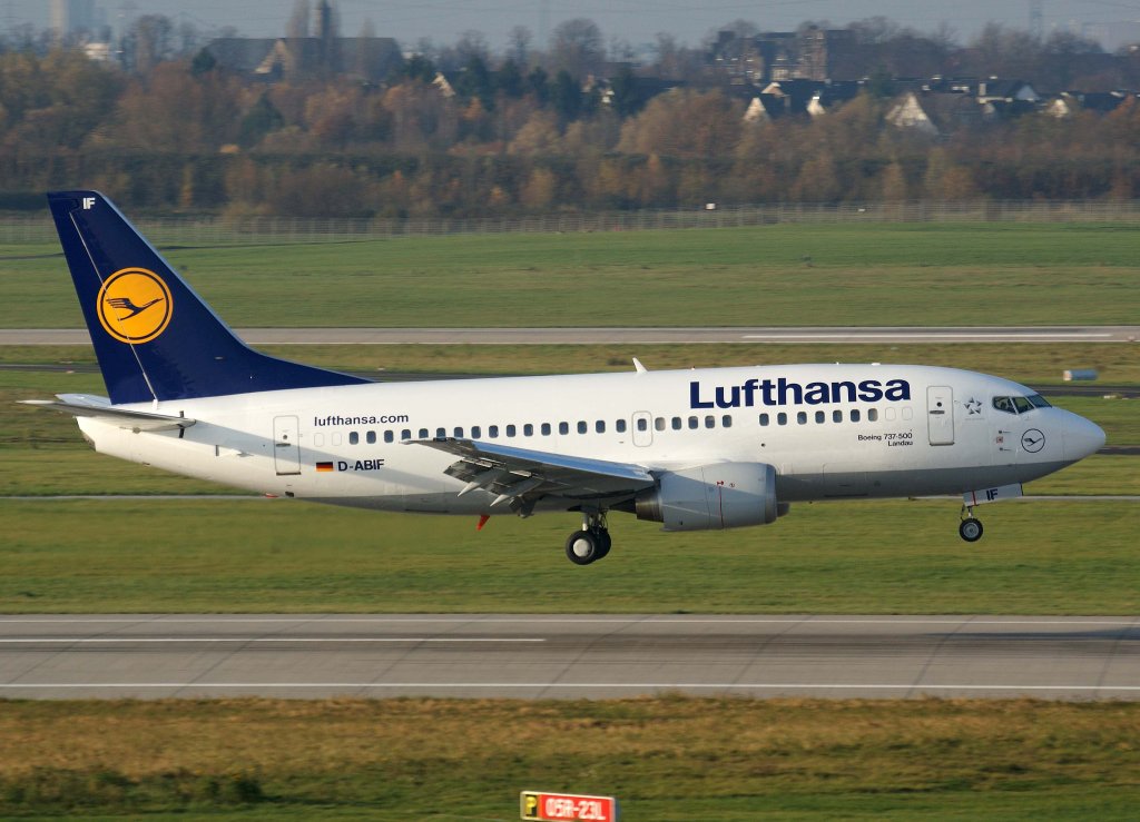 Lufthansa, D-ABIF, Boeing 737-500  Landau  (Sticker-lufthansa.com), 2010.11.21, DUS-EDDL, Dsseldorf, Germany 

