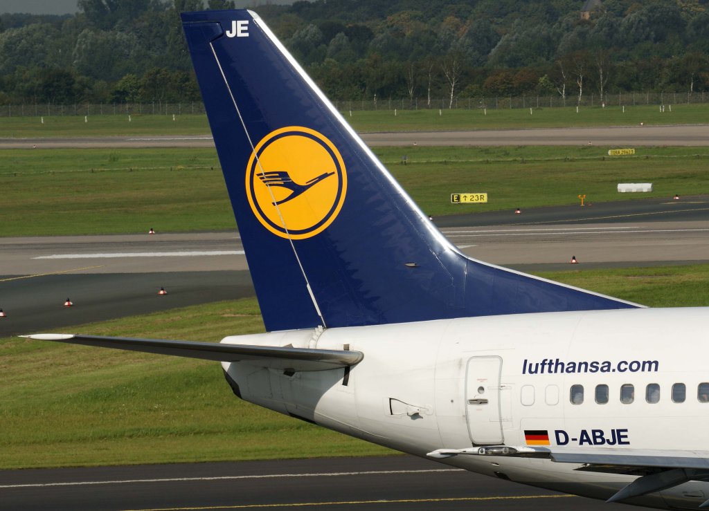 Lufthansa, D-ABJE, Boeing 737-500  Ingelheim am Rhein  (Seitenleitwerk/Tail), 2010.09.23, DUS-EDDL, Dsseldorf, Germany 

