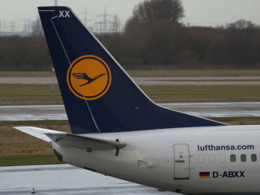 Lufthansa, D-ABXX  Bad Homburg vor der Hhe , Boeing, 737-300 (Seitenleiwerk/Tail), 06.01.2012, DUS-EDDL, Dsseldorf, Germany