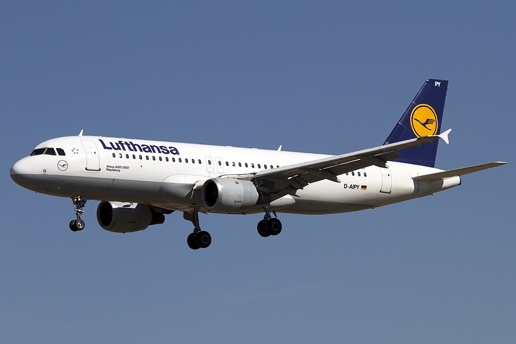 Lufthansa, D-AGWH, D-AIPY, A320-211, 14.09.2012, BCN, Barcelona, Spain 




