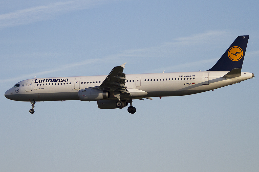 Lufthansa, D-AIDI, Airbus, A321-231, 23.08.2012, FRA, Frankfurt, Germany 



