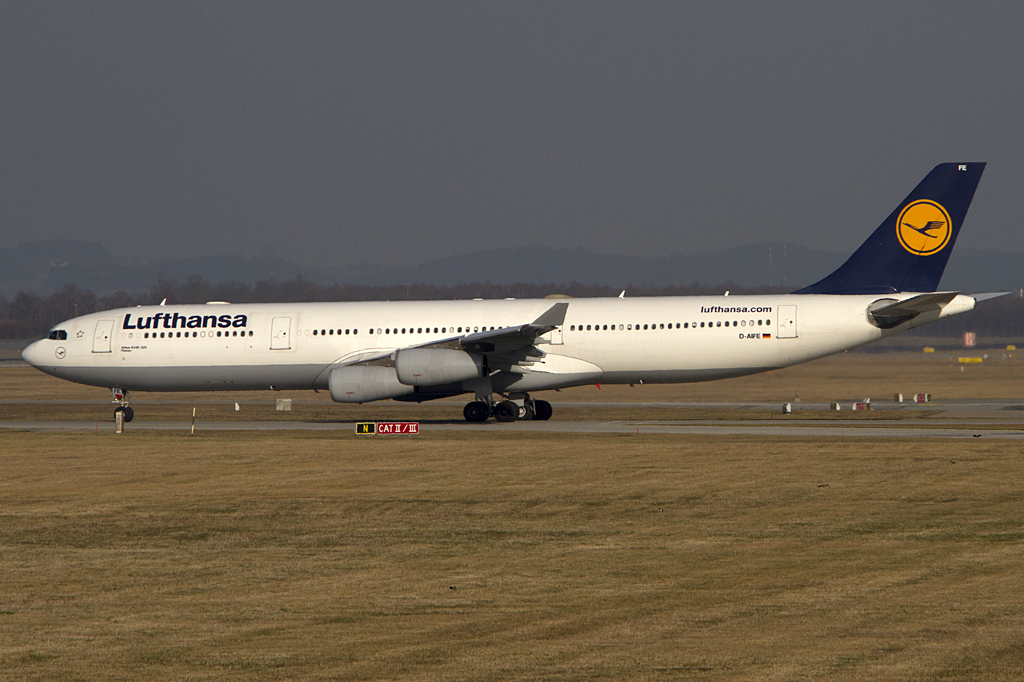 Lufthansa, D-AIFE, Airbus, A340-313, 21.03.2012, MUC, Mnchen, Germany 




