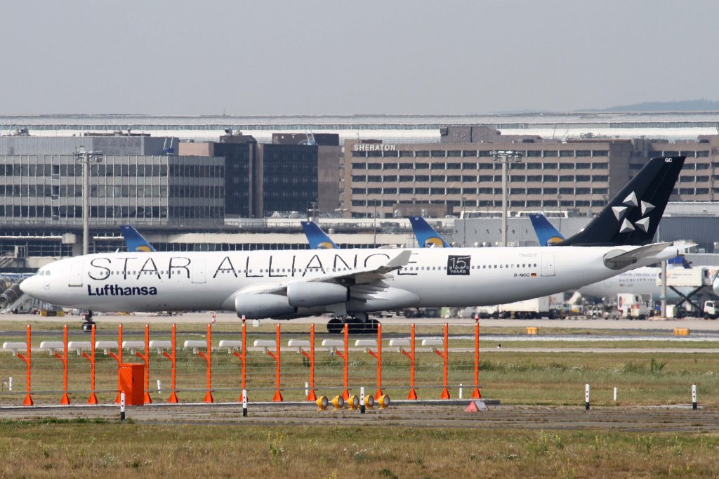 Lufthansa, D-AIGC  Wilhelmshaven , Airbus, A 340-300 (StarAlliance-Lackierung ~ 15-years StarAlliance-Sticker), 10.09.2012, FRA-EDDF, Frankfurt, Germany