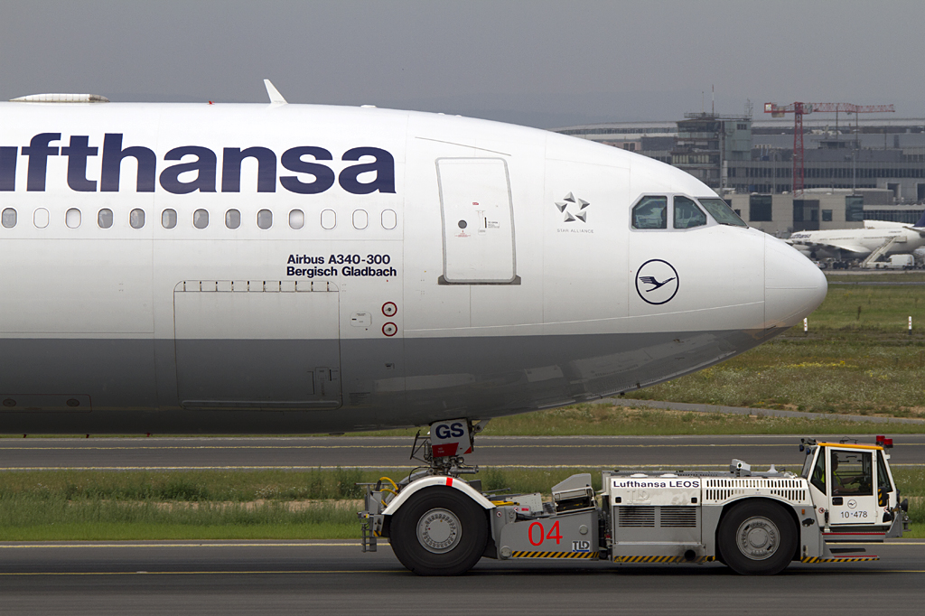 Lufthansa, D-AIGS, Airbus, A340-313, 29.07.2011, FRA, Frankfurt, Germany


