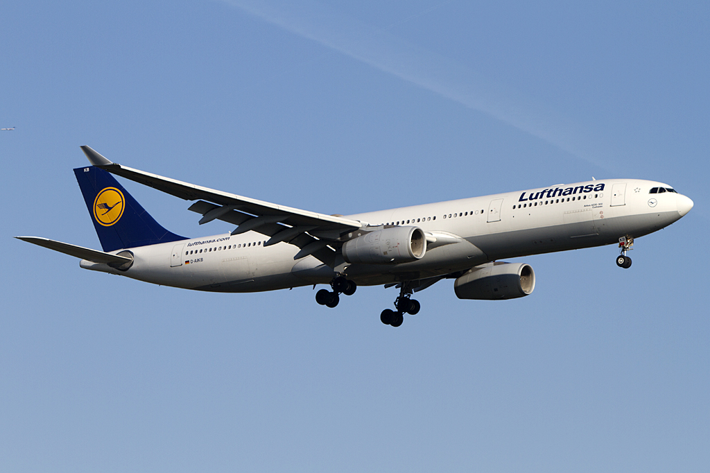 Lufthansa, D-AIKB, Airbus, A330-343X, 24.04.2010, FRA, Frankfurt, Germany 



