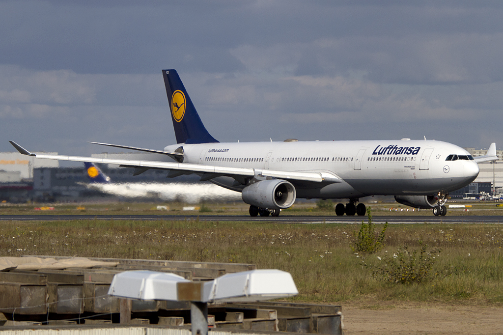 Lufthansa, D-AIKD, Airbus, A330-343X, 13.10.2011, FRA, Frankfurt, Germany


