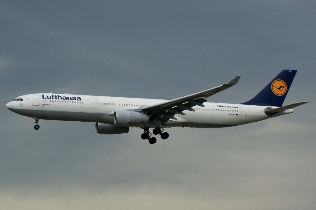 Lufthansa, D-AIKF  Witten , Airbus, A 330-300, 01.07.2012, FRA-EDDF, Frankfurt, Germany