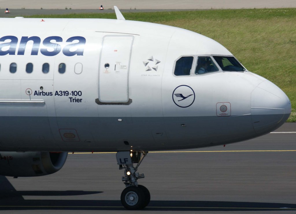 Lufthansa, D-AILF, Airbus A 319-100  Trier  (Bug/Nose), 2010.06.11, DUS-EDDL, Dsseldorf, Germany 

