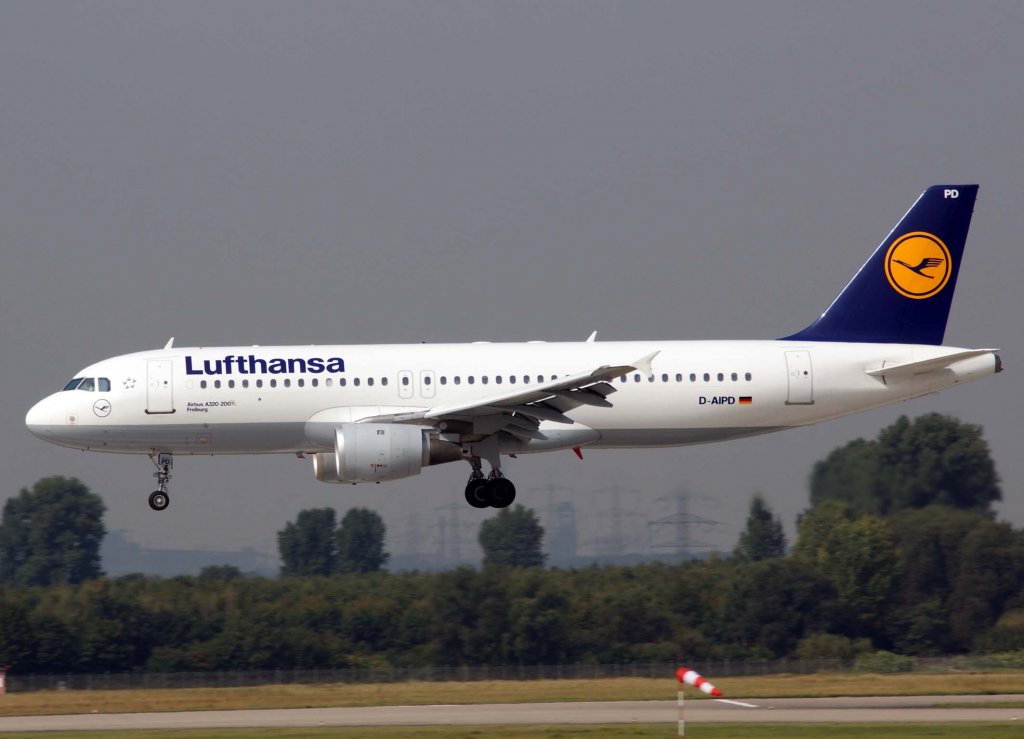 Lufthansa, D-AIPD, Airbus A 320-200 (Freiburg), 2009.09.09, DUS, Dsseldorf, Germany