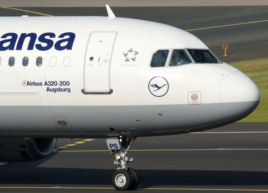 Lufthansa, D-AIPS, Airbus A 320-200  Augsburg  (Bug/Nose), 2010.09.23, DUS-EDDL, Dsseldorf, Germany 

