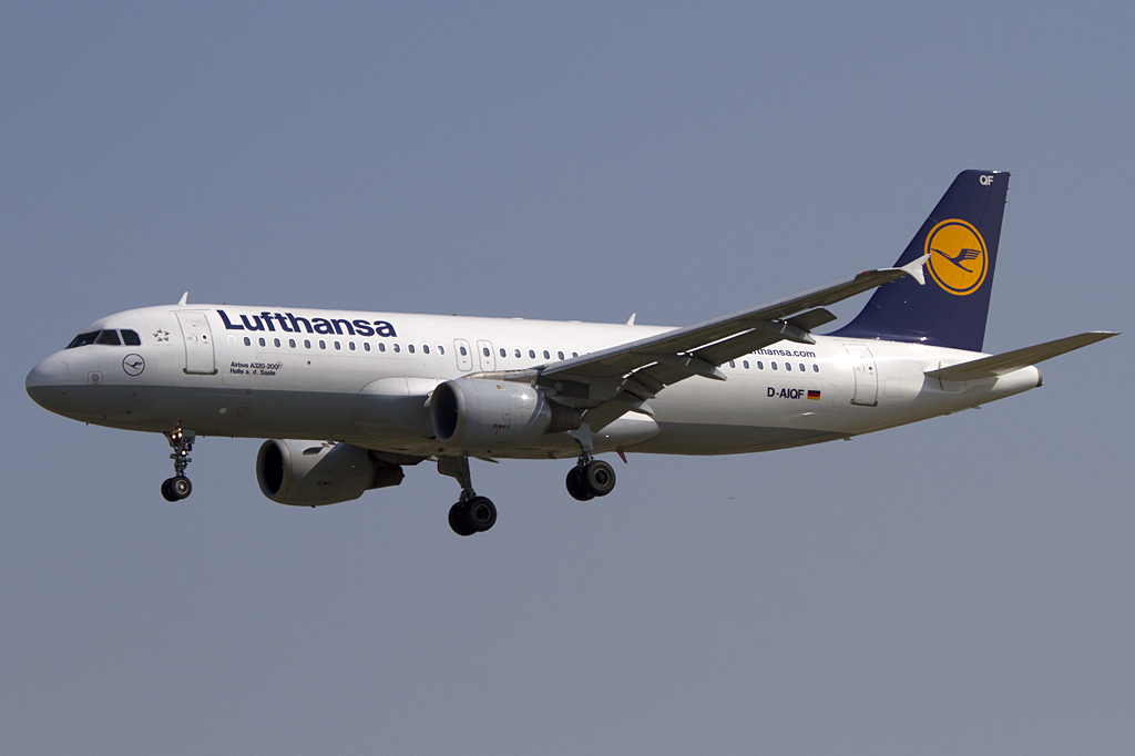 Lufthansa, D-AIQF, Airbus, A320-211, 16.06.2011, BCN, Barcelona, Spain 



