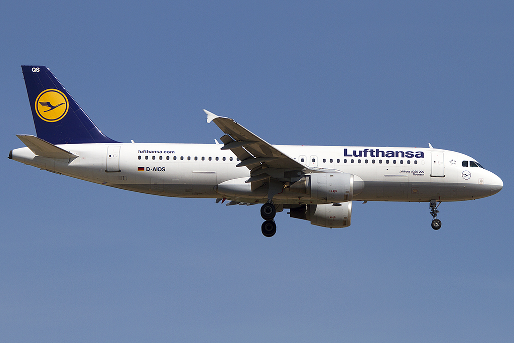 Lufthansa, D-AIQS, Airbus, A320-211, 26.05.2012, FRA, Frankfurt, Germany