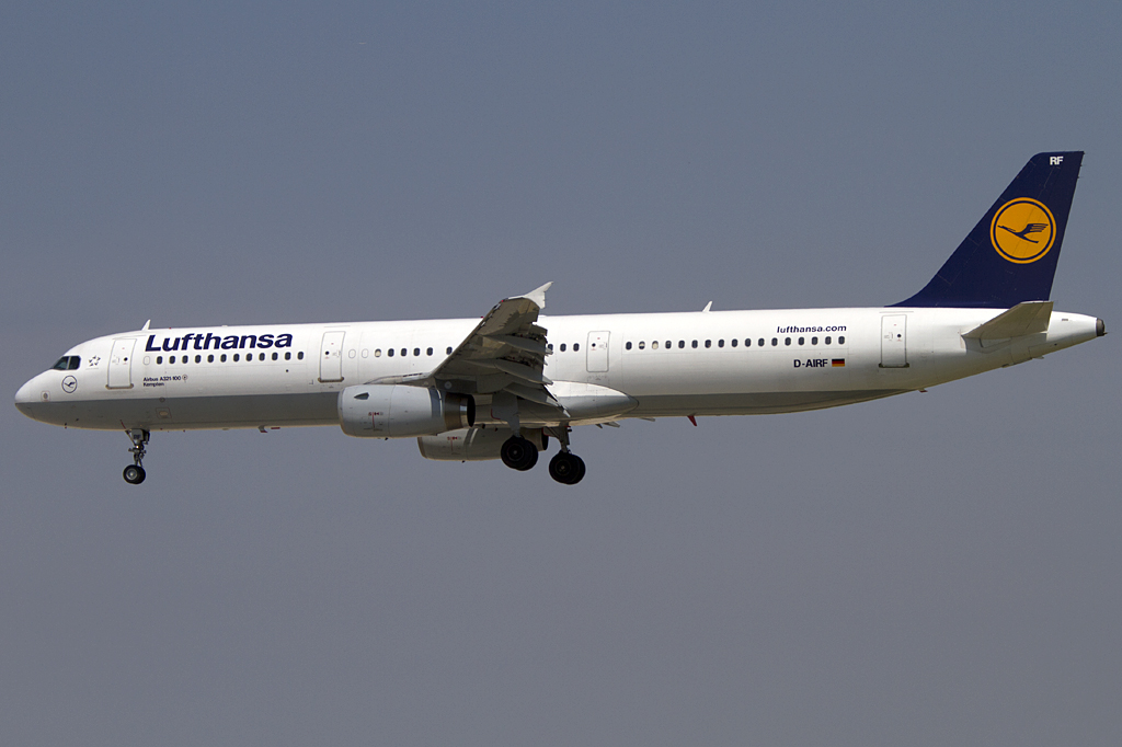 Lufthansa, D-AIRF, Airbus, A321-131, 16.06.2011, BCN, Barcelona, Spain



