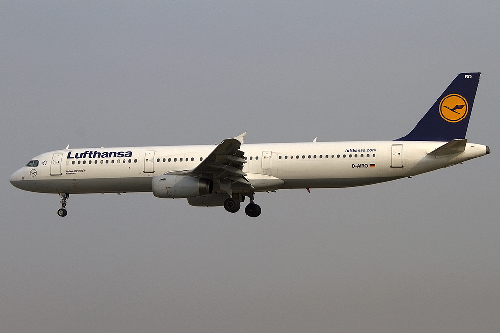 Lufthansa, D-AIRO, Airbus, A321-131, 08.09.2012, BCN, Barcelona, Spain 



