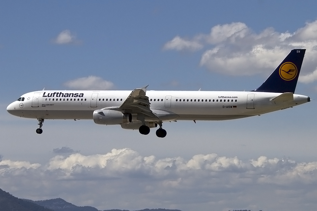 Lufthansa, D-AISW, Airbus, A321-231, 01.05.2013, BCN, Barcelona, Spain 



