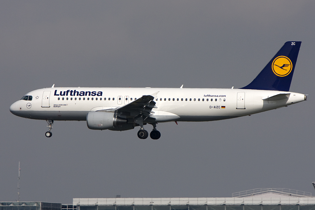 Lufthansa, D-AIZC, Airbus, A320-214, 02.04.2010, FRA, Frankfurt, Germany 


