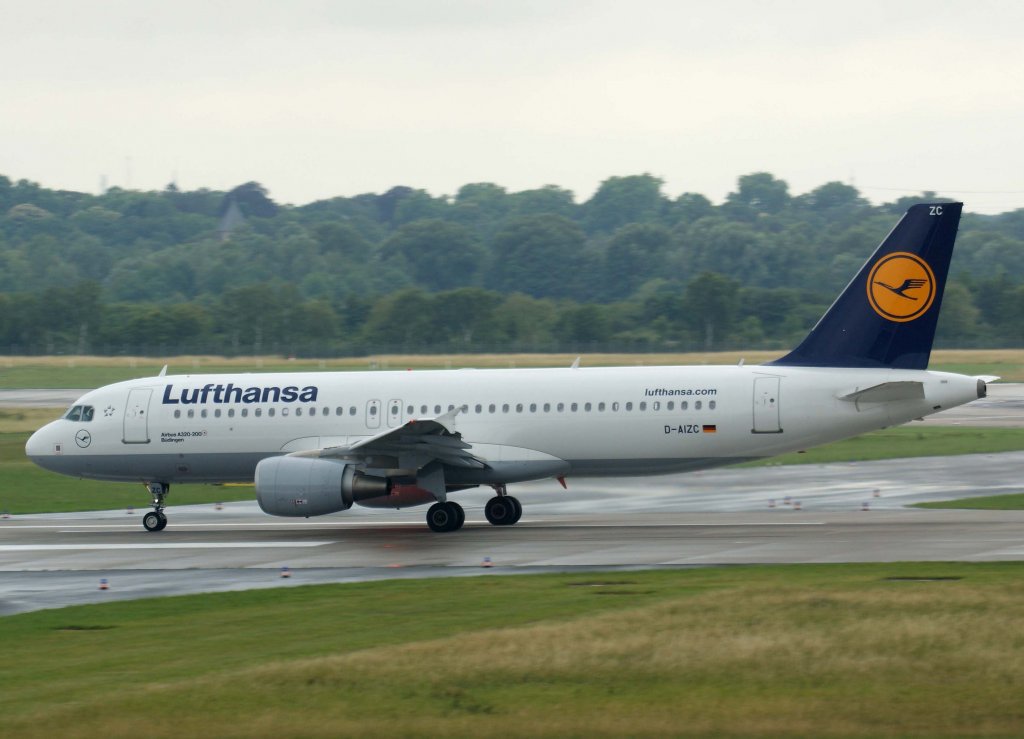Lufthansa, D-AIZC  Büdingen , Airbus A 320-200 (lufthansa.com), 20.06.2011, DUS-EDDL, Düsseldorf, Germany 

