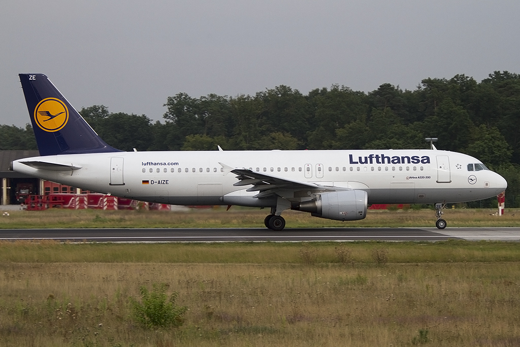 Lufthansa, D-AIZE, Airbus, A320-214, 21.08.2012, FRA, Frankfurt, Germany




