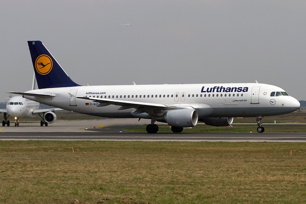 Lufthansa, D-AIZI, Airbus, A320-214, 14.04.2012, FRA, Frankfurt, Germany 






